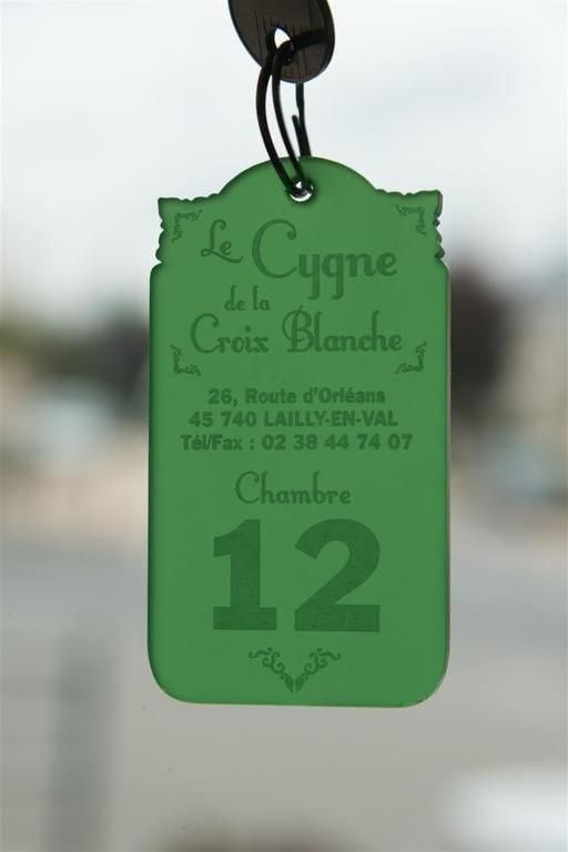 Hotel Du Cygne De La Croix Blanche Lailly-en-Val Exteriör bild